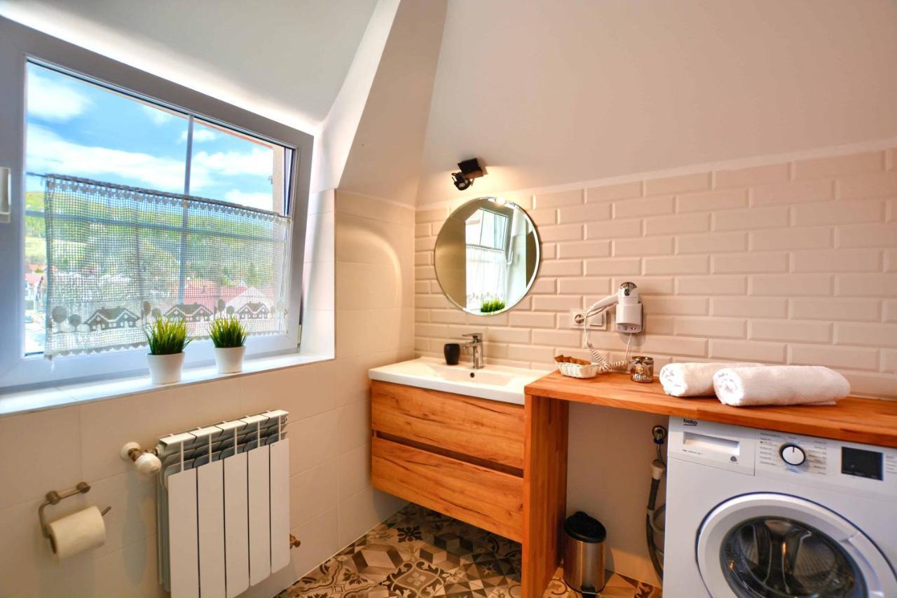 Apartament Beztroski Ustrzyki Dolne Exterior foto